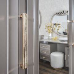 Шкаф 3-х ств с зеркалом Мокко (серый камень) в Нефтекамске - neftekamsk.mebel24.online | фото 2