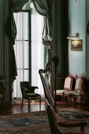 Подсветка для картины Maytoni Renoir PIC118-22-R в Нефтекамске - neftekamsk.mebel24.online | фото 2